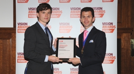 George_Scholz_Undergraduate_Visionary_2014 President Mark Hunt presents 2014 Undergraduate Visionary George Scholz with his certificate