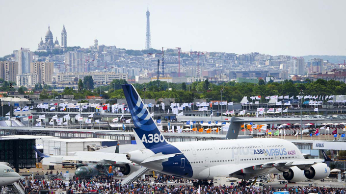 IN LINEAPP A380plus-static-display-day5-PAS2017-011
