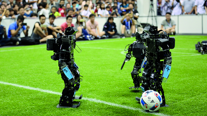 robocup-2017-soccer-humanoid-kidsize_3 Kid-size humanoid robots try not to fall over (and play football) (Credit: RoboCup)