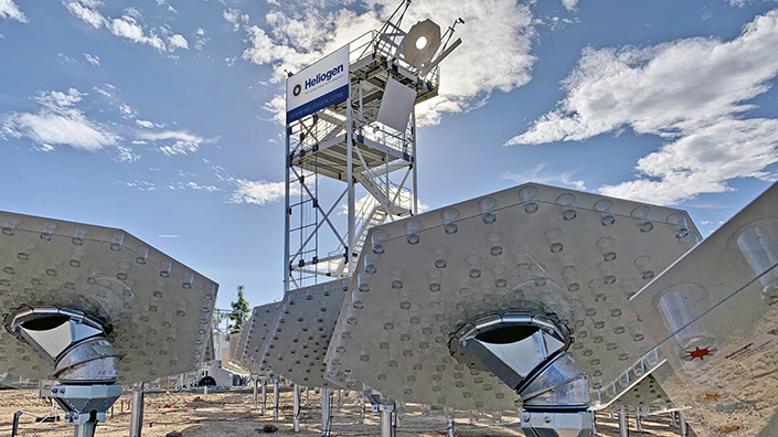 Heliogen_Lancaster_Facility_5 with sign The mirrors reflect light onto a target on the installation tower (Credit: Heliogen)