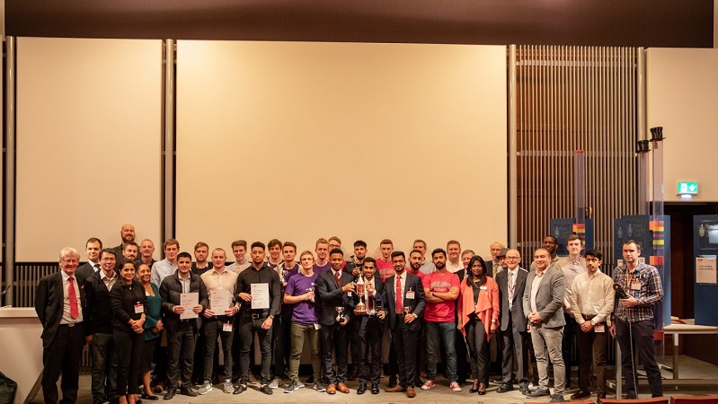 The 2018 Design Challenge teams and judges