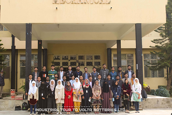 Team IMechE in front of Mechanical Department before going to visit 600