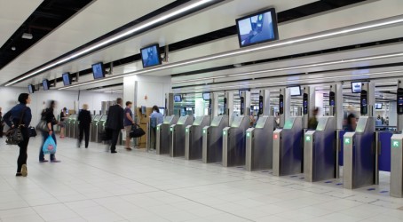 Iris reader system at Gatwick airport can home in on eyes 2m away Article image