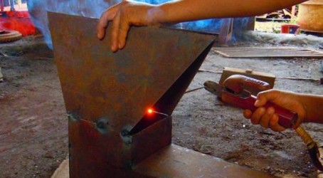 No time to waste: Welding of the stove in Nepal Article image