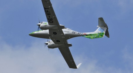 The demonstrator proves the potential of algae, says Jean Botti Cleaning up