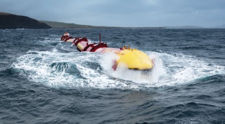 Pelamis expects to make fast progress with trials of its wave machines Article image