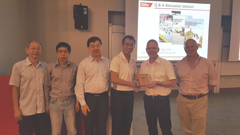 The IMechE Singapore Branch committee members with Dr Tim Fox
